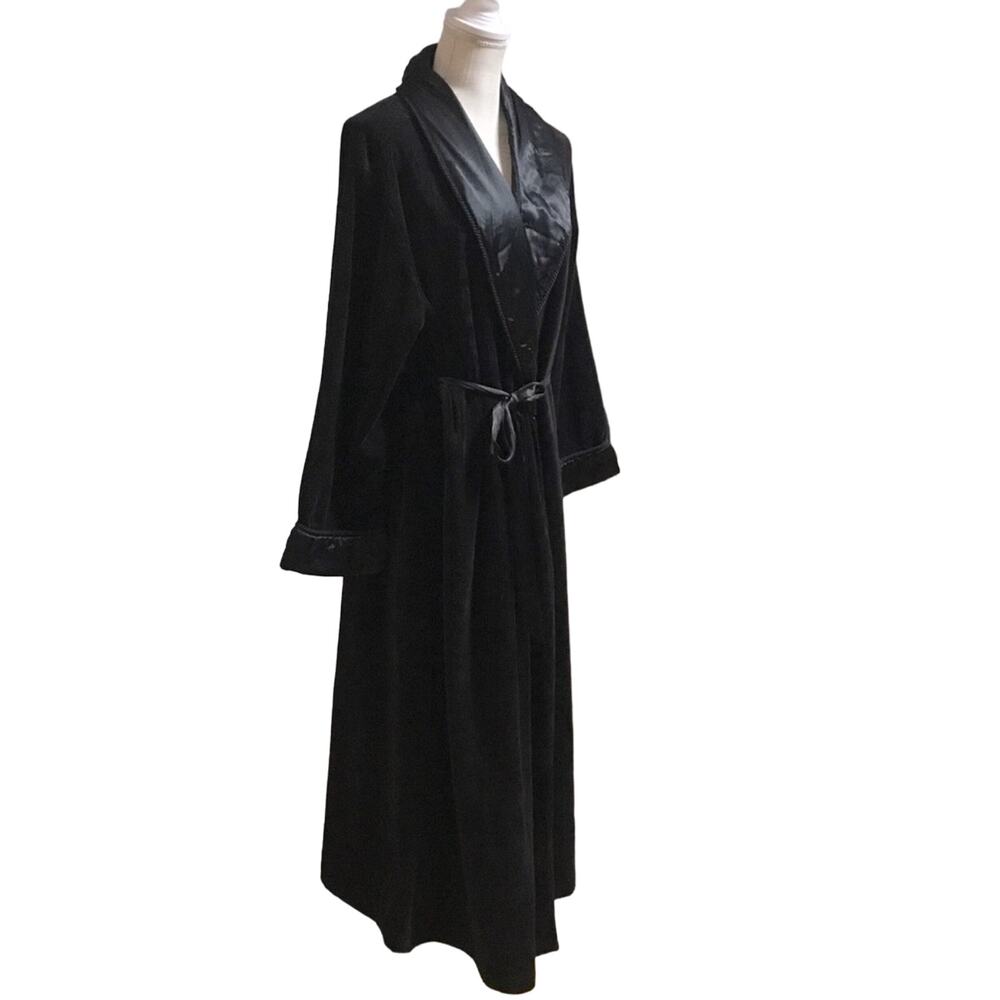 Cabernet Fleece Robe